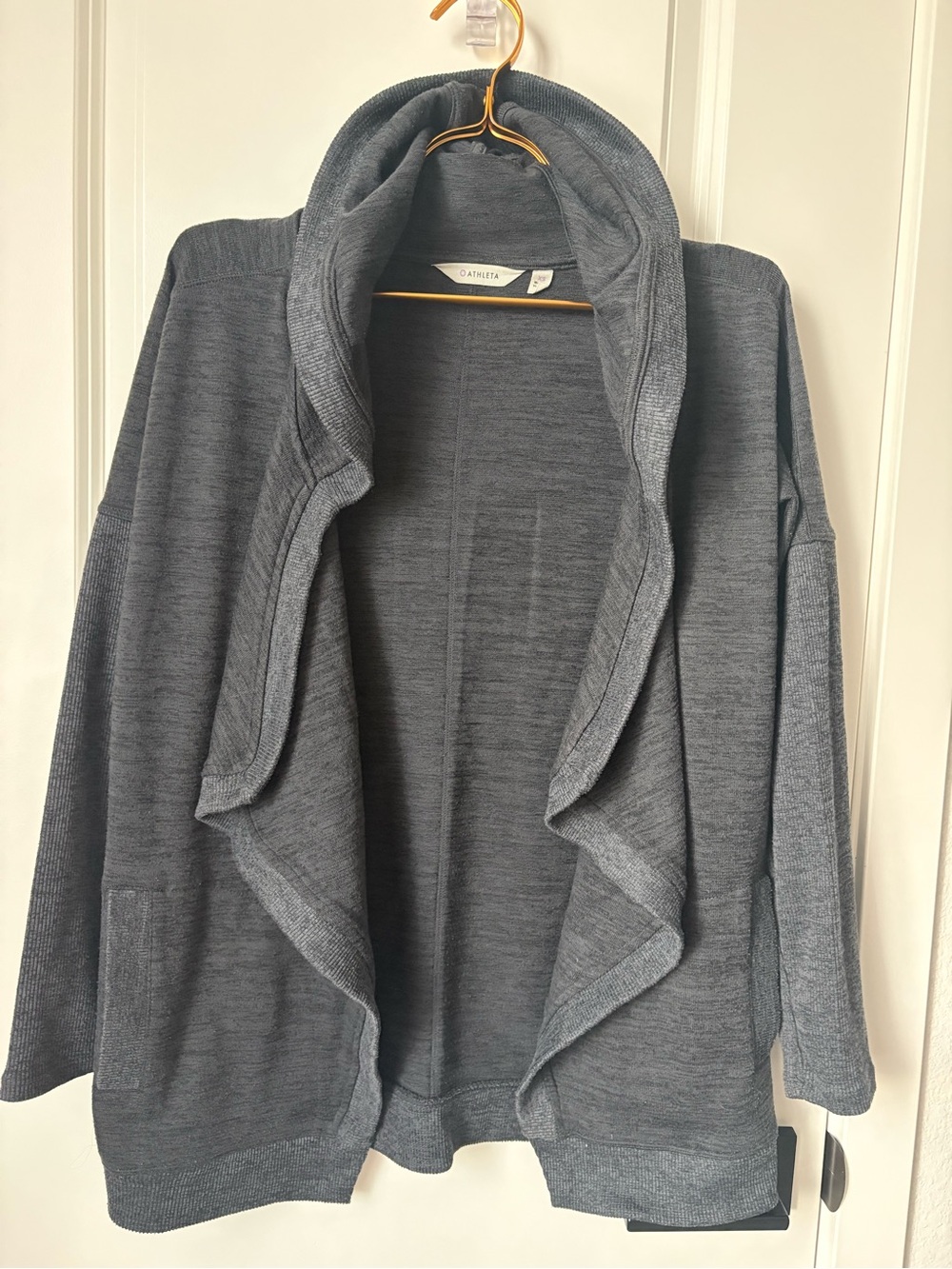 Athleta Blissful Wrap Hooded Cardigan Sweater in Charcoal with Pockets, XS